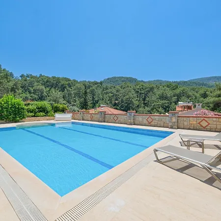 Private Pool With Garden & Forest View Βίλα