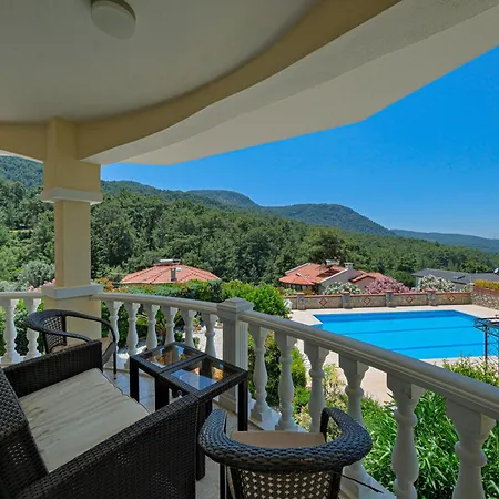 Private Pool With Garden & Forest View * Φετιγιέ